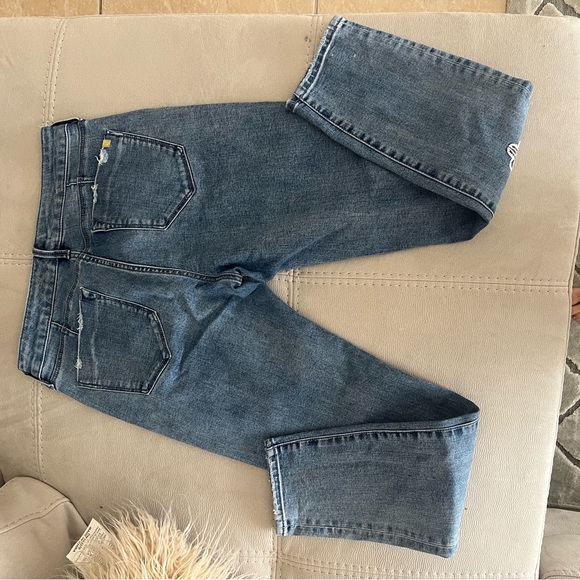 BCBG size 2 jeans - Picture 7 of 9